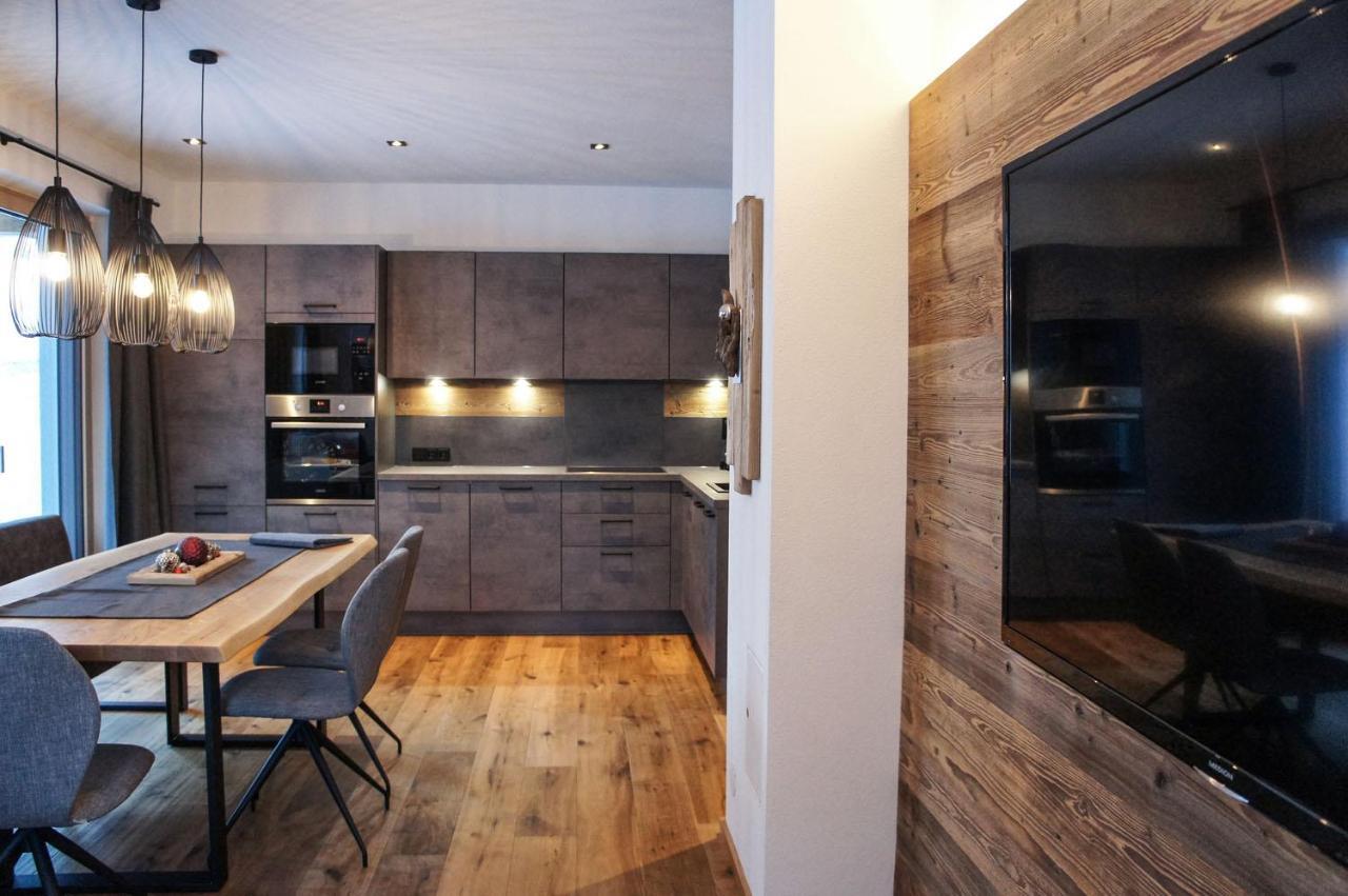 Zeitfrei Chalet Apartments フィーバーブルン エクステリア 写真