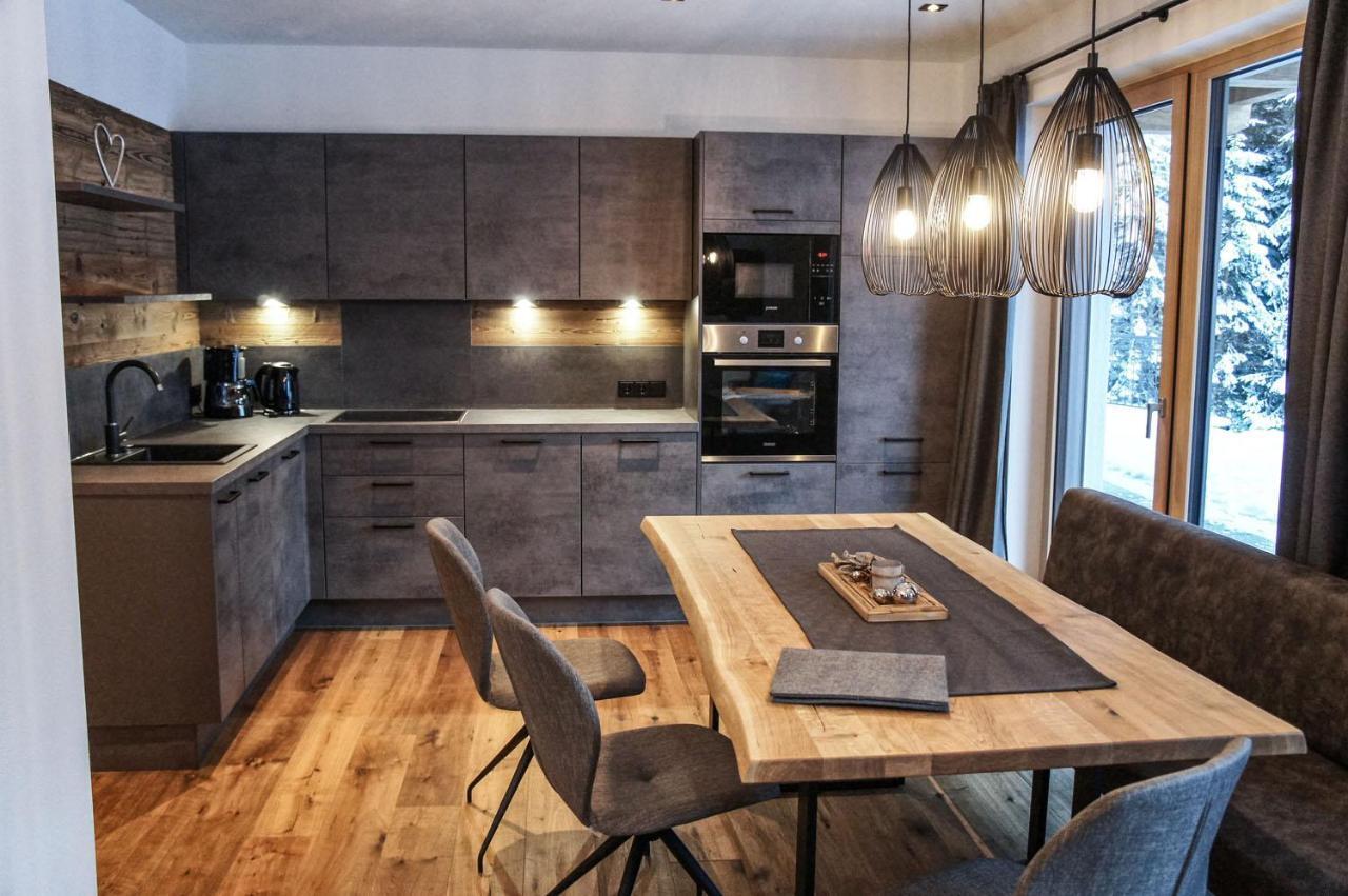 Zeitfrei Chalet Apartments フィーバーブルン エクステリア 写真